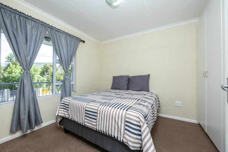 2 Bedroom Property for Sale in Buh Rein Estate Western Cape